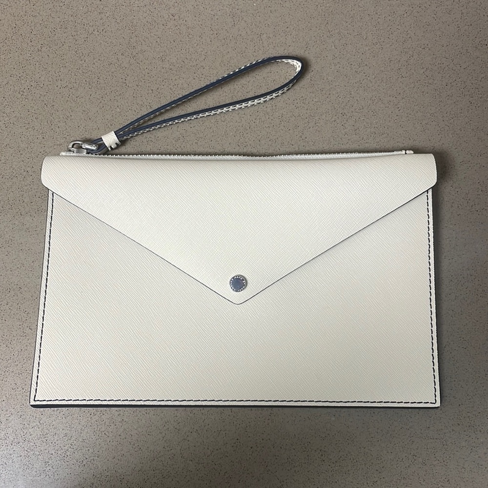 *NWOT* Marc jacobs envelope wristlet